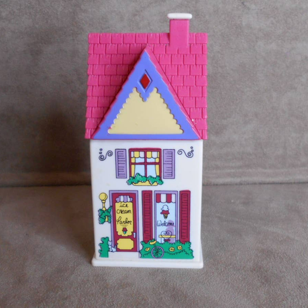 1993 Reader's Digest Spice Jar Plastic House Ice Cream Parlor Container